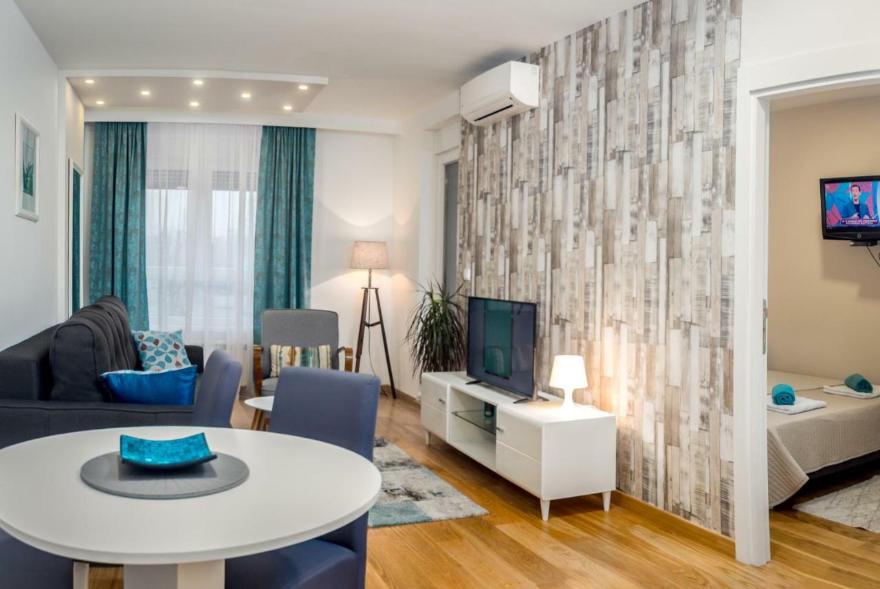 Apartman Tirena เบลเกรด ภายนอก รูปภาพ