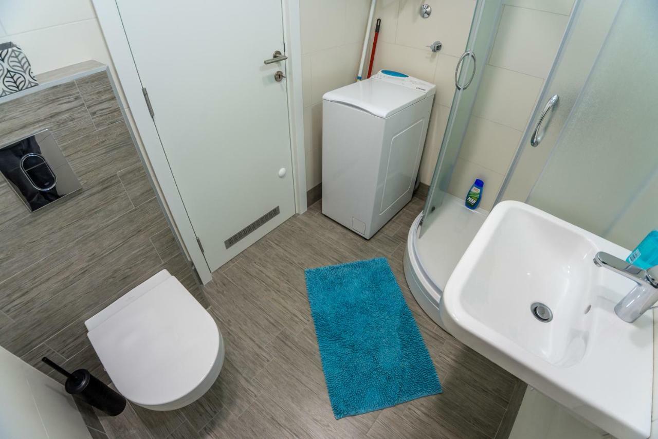 Apartman Tirena เบลเกรด ภายนอก รูปภาพ